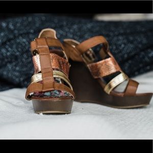 Madden Girl Brown and Gold Wedges